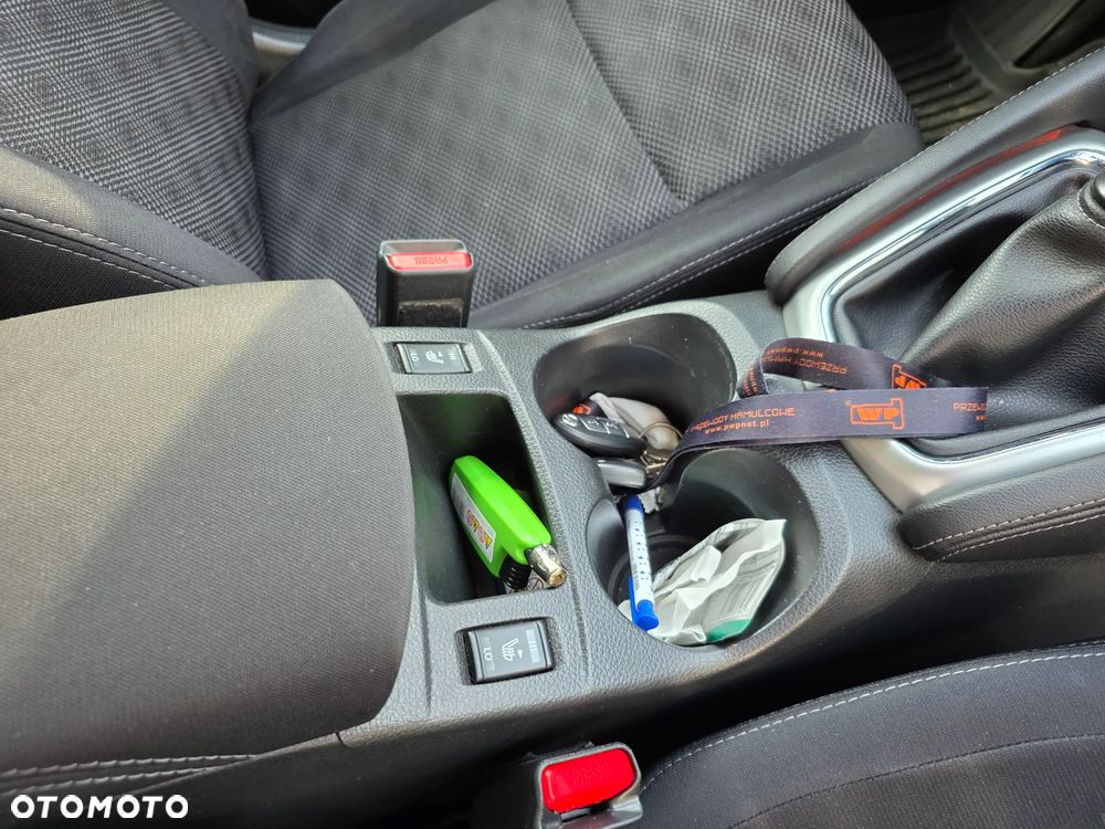 Nissan Qashqai 1.6 DCi Acenta EU6 - 17