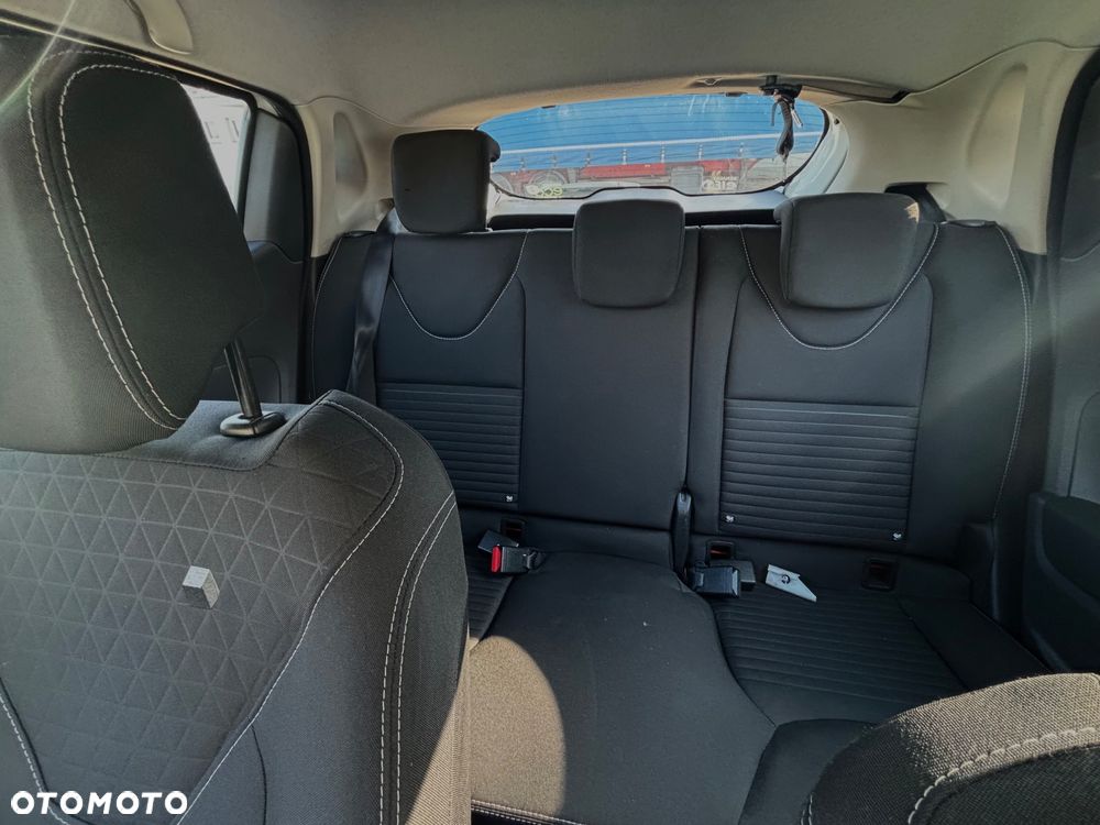 Renault Clio 1.5 dCi Energy Zen - 12