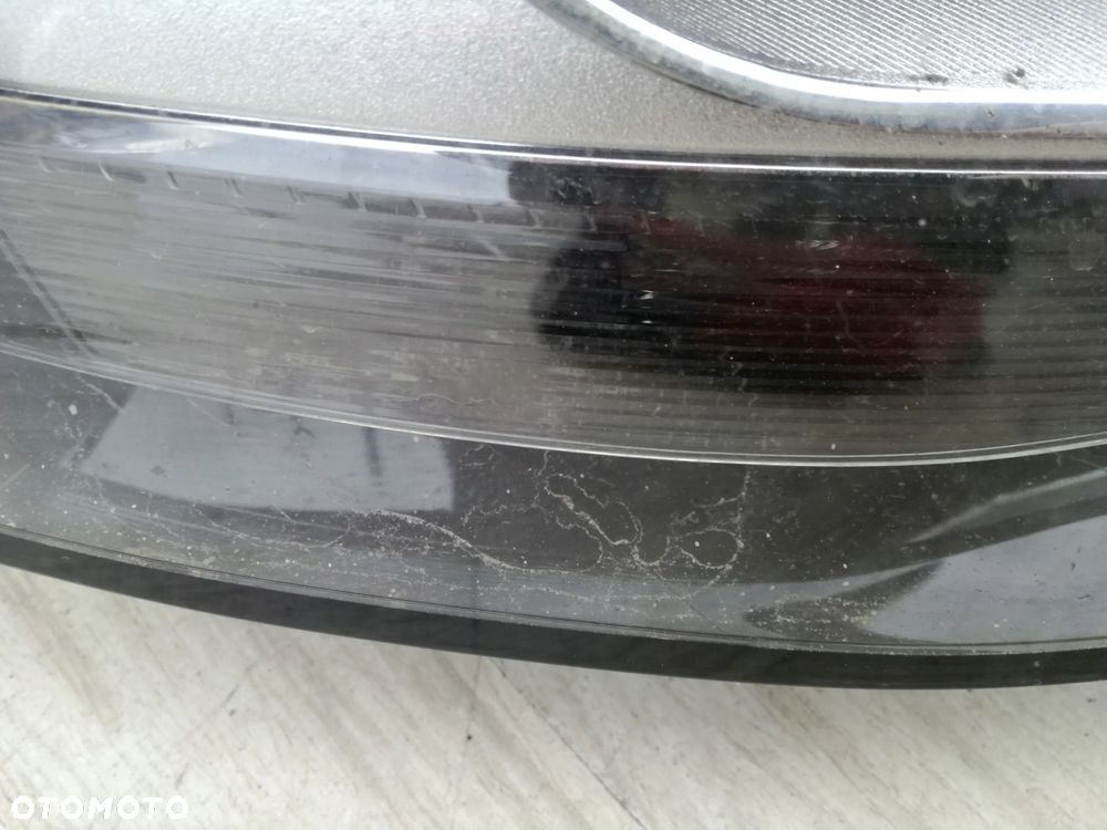 Audi A4 B8 Lift lampa reflektor przód prawa Anglik 11/14 - 4