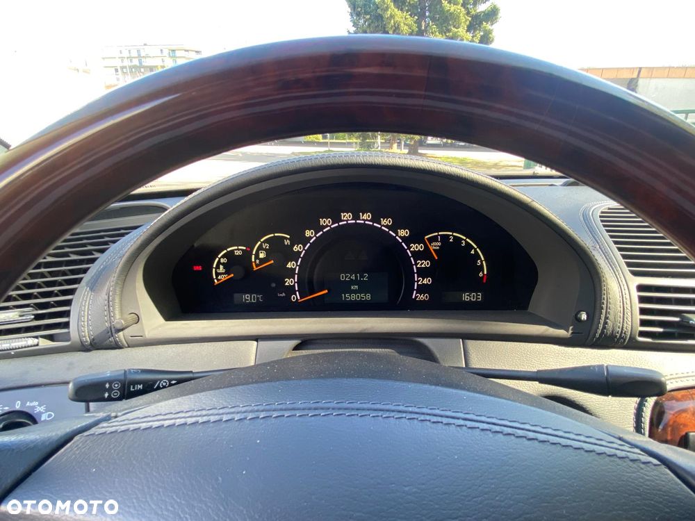 Mercedes-Benz CL 500 - 10