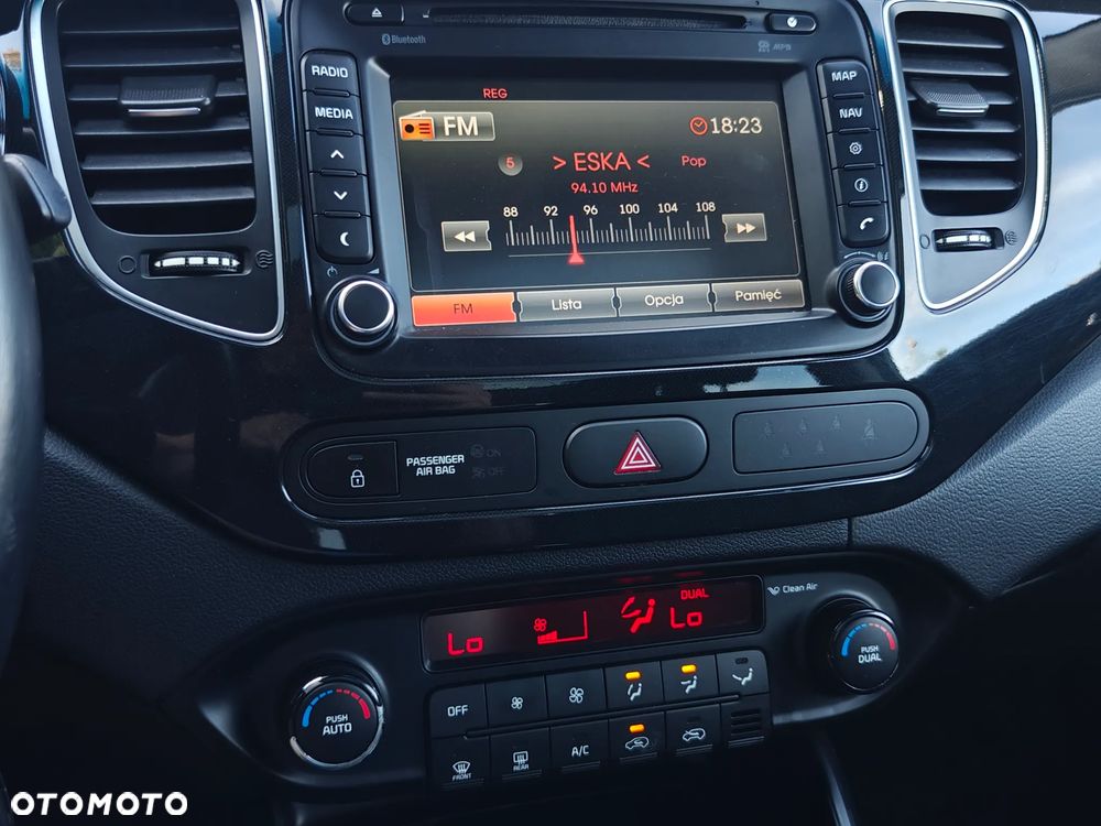 Kia Carens 1.7 CRDi L - 10
