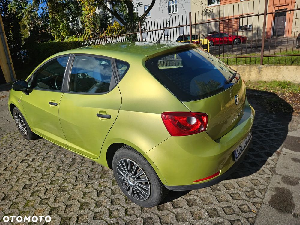Seat Ibiza 2009 photo 2