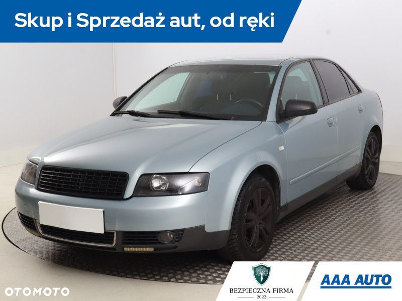 Audi A4 Limousine - 3