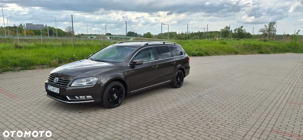 Volkswagen Passat 1.6 TDI Comfortline - 3