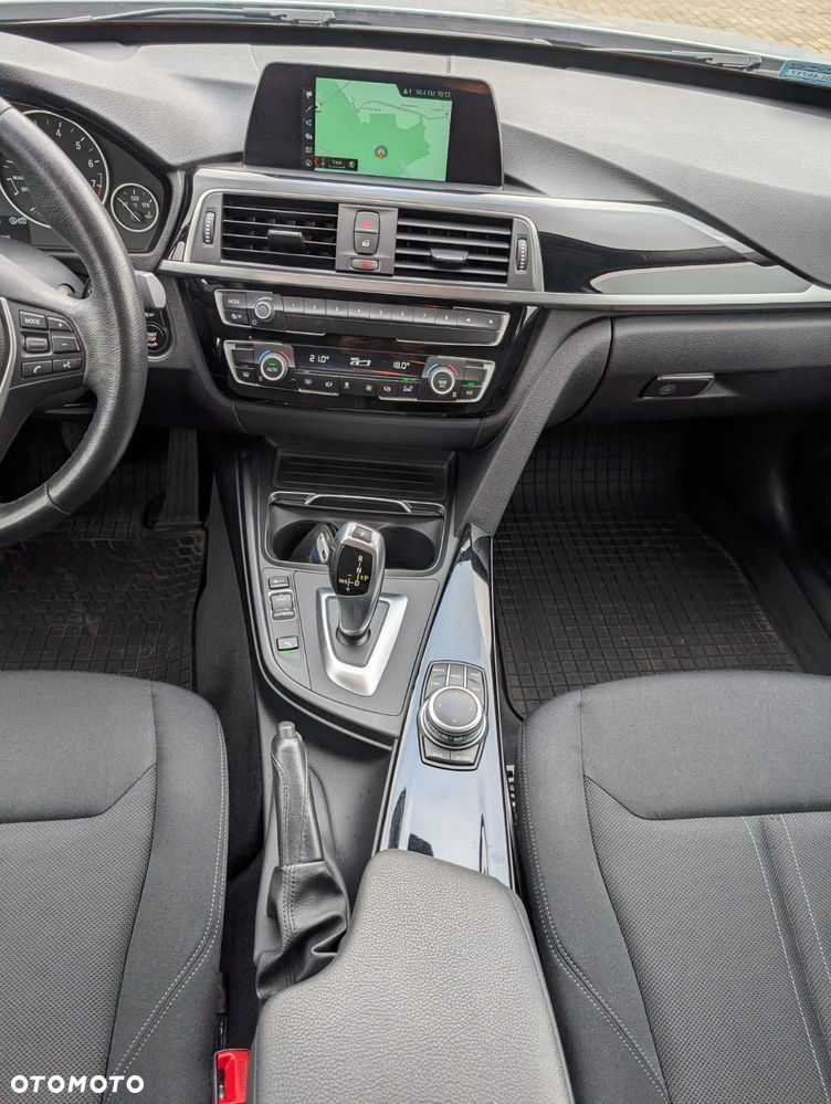 BMW Seria 3 320i GPF Advantage sport - 18