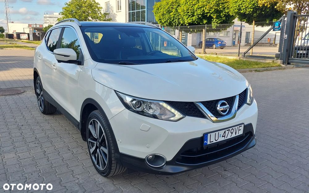 Nissan Qashqai 1.6 DCi Xtronic TEKNA - 11