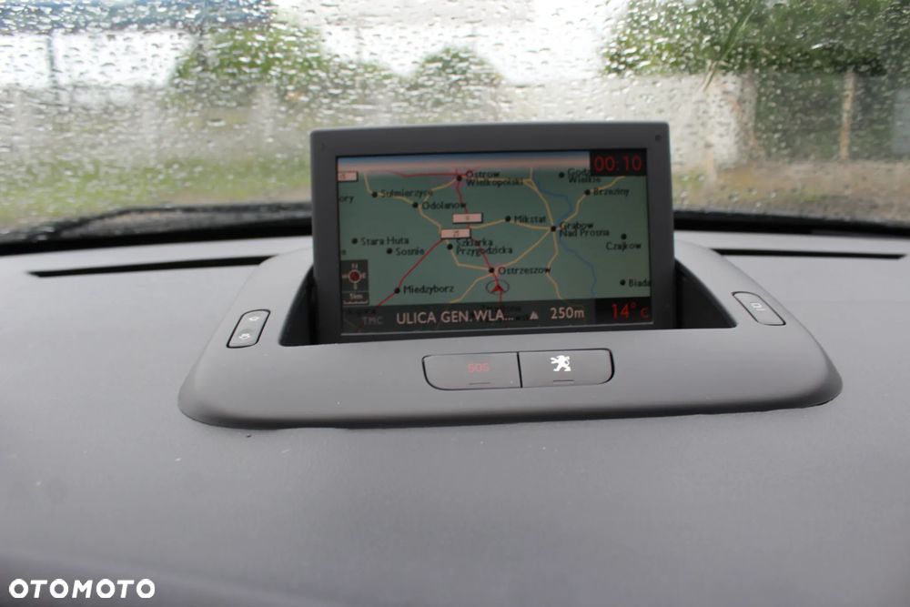 Peugeot 5008 120 VTi Premium - 16