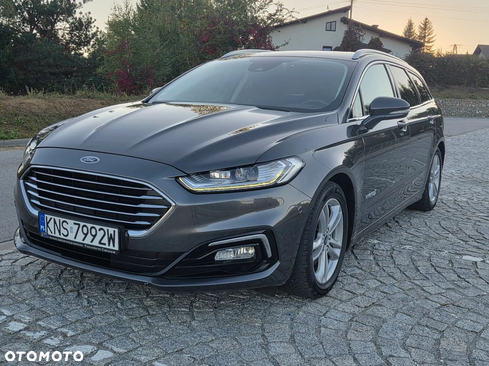 Ford Mondeo - 8