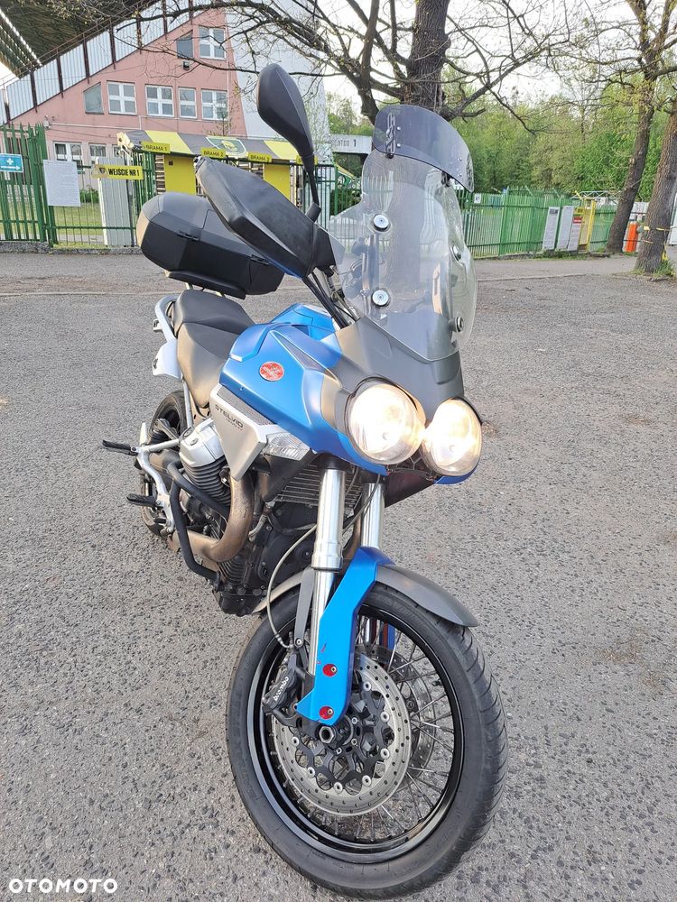 Moto Guzzi Stelvio - 8