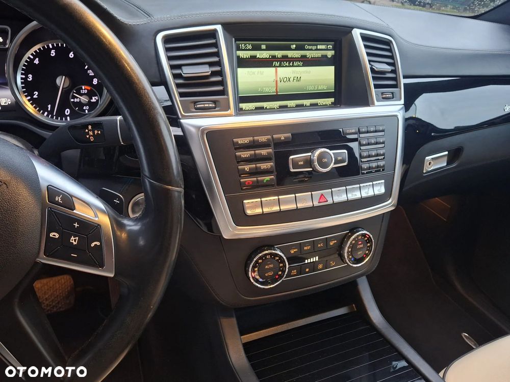 Mercedes-Benz ML - 7