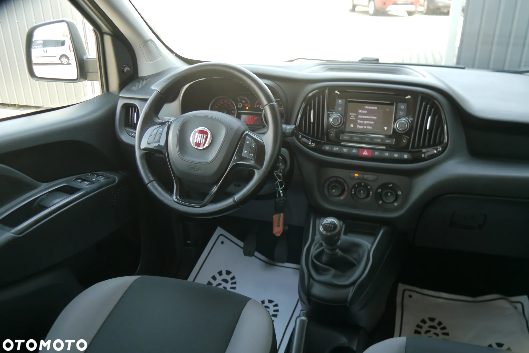 Fiat Doblo - 19