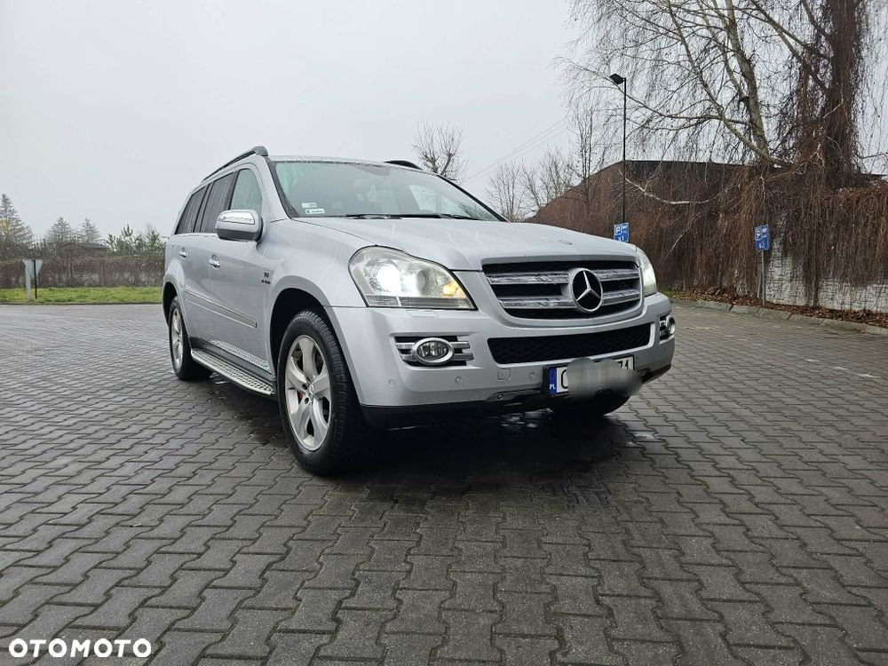 Mercedes-Benz GL - 5