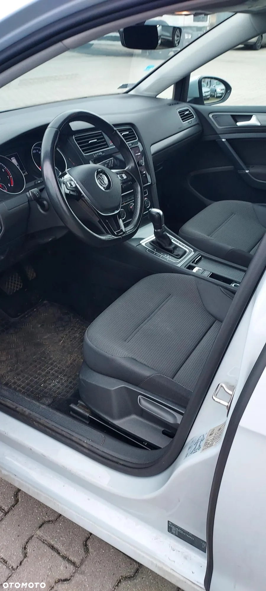 Volkswagen Golf VII 1.4 TSI BMT Comfortline DSG - 6