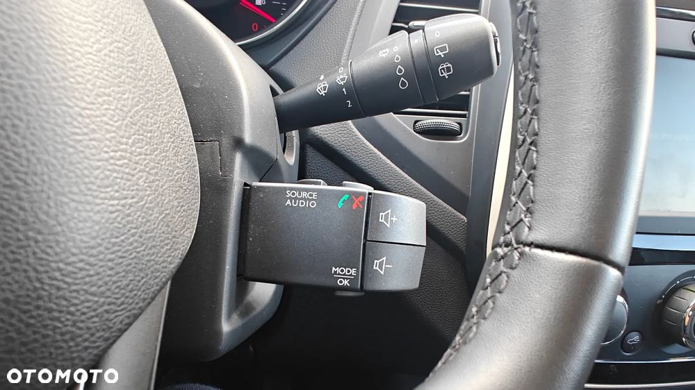 Renault Captur 1.3 Energy TCe S-Edition EDC - 21
