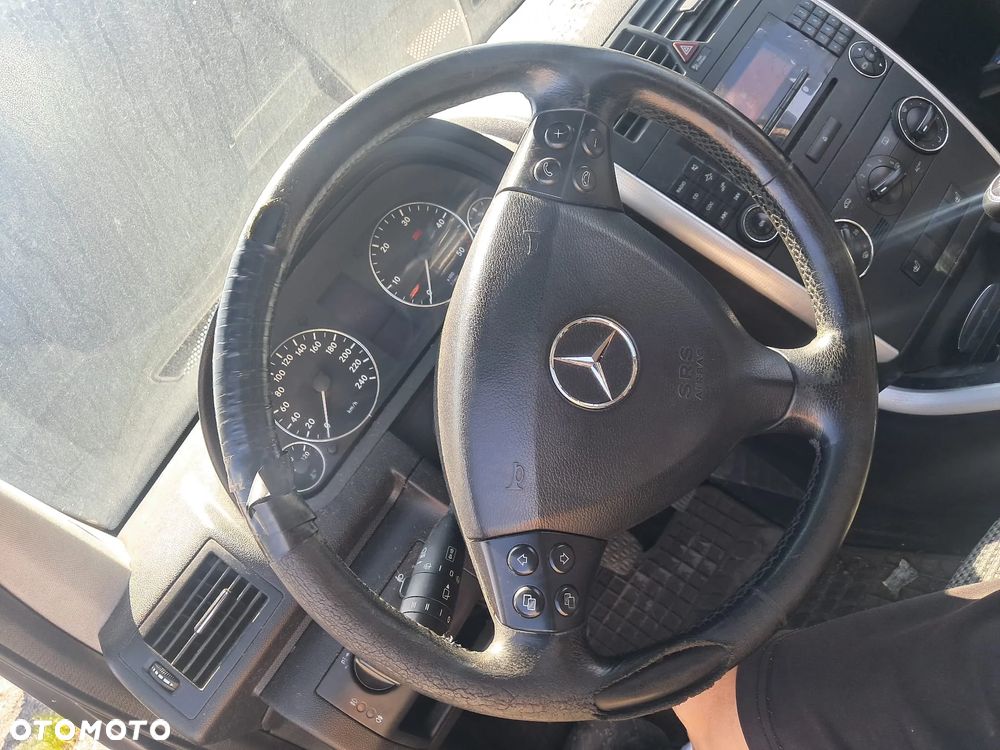 MERCEDES A KLASA II W169 2004 2.0 CDI  640942  KOD LAK: 160 - 10