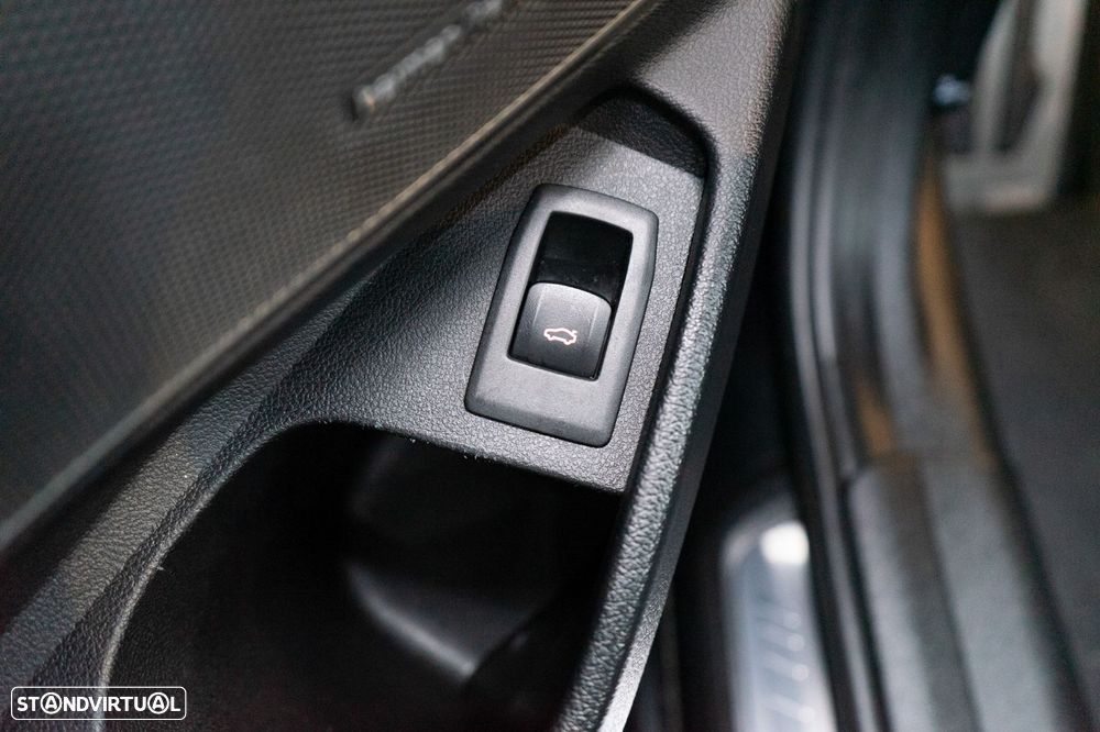 BMW M340 d xDrive Pack Desportivo M Pro Auto - 25