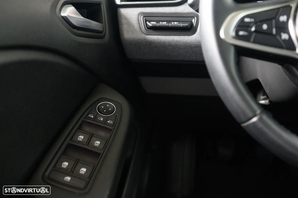 Renault Clio 1.0 TCe Evolution - 33