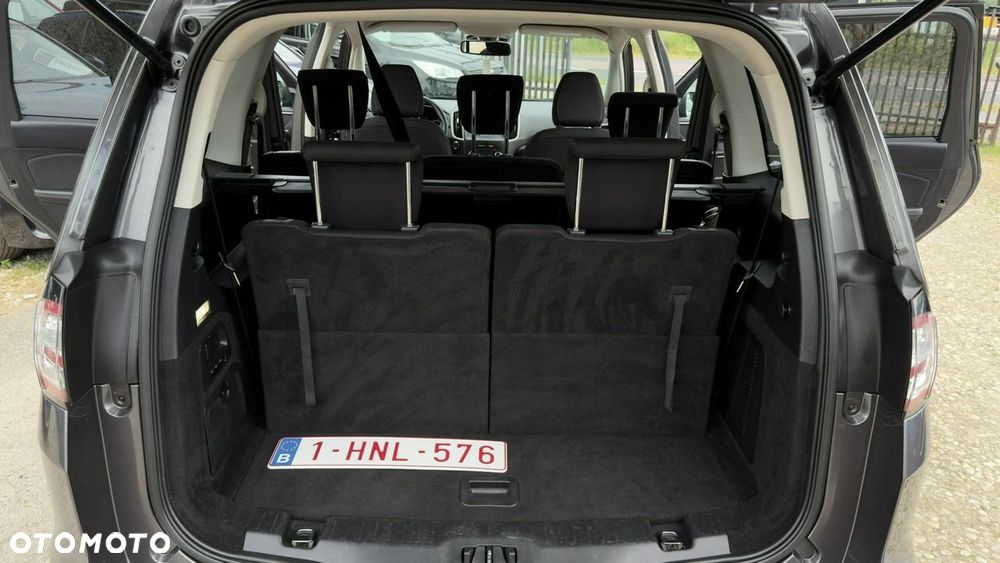 Ford Galaxy - 14