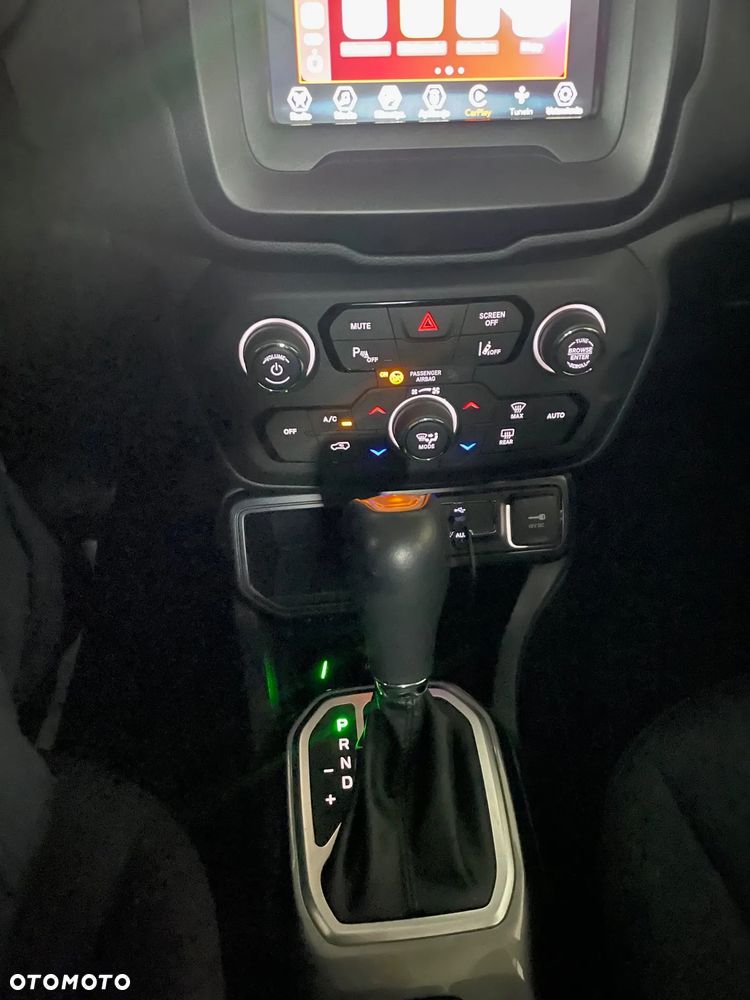 Jeep Renegade 1.3 GSE T4 Turbo Limited FWD S&S - 9