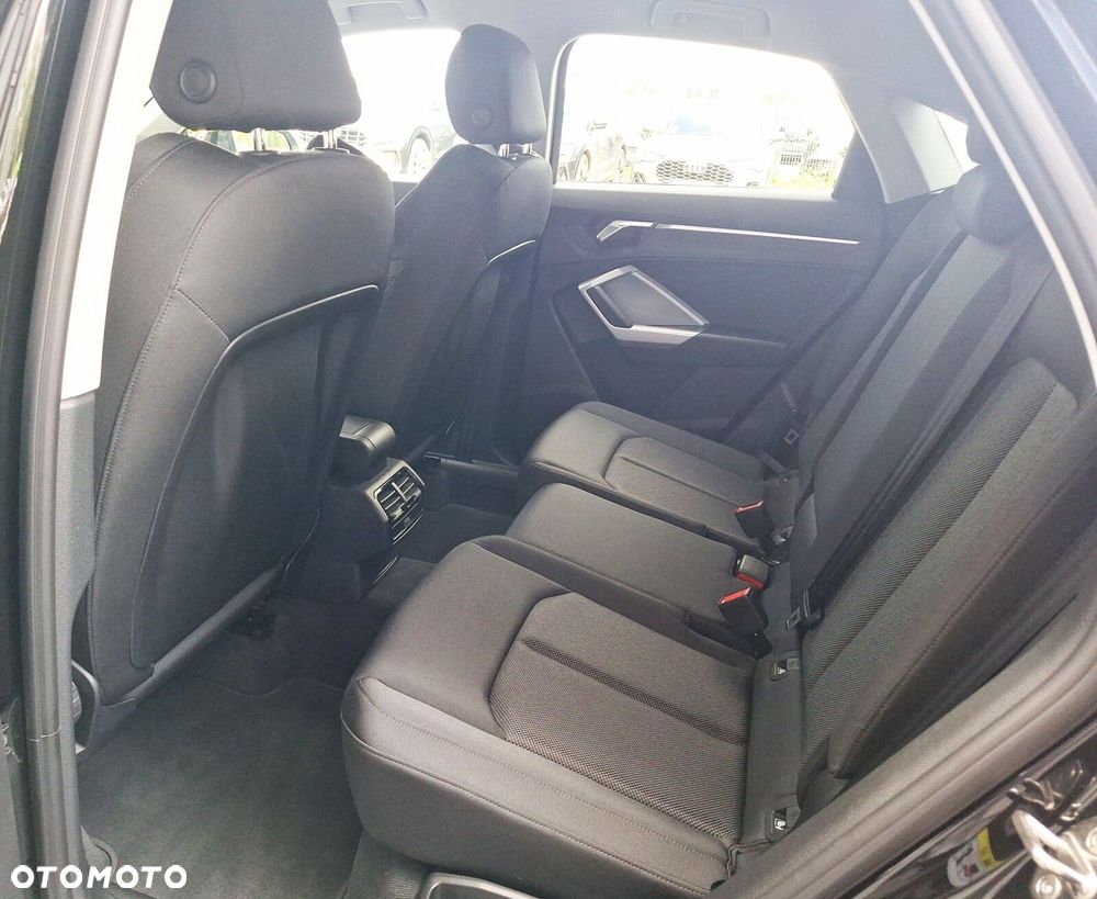 Audi Q3 Sportback - 22