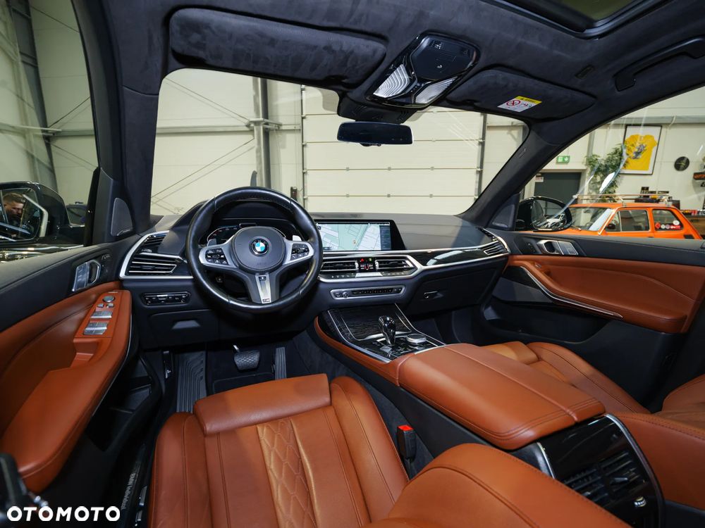 BMW X7 xDrive40d mHEV - 14