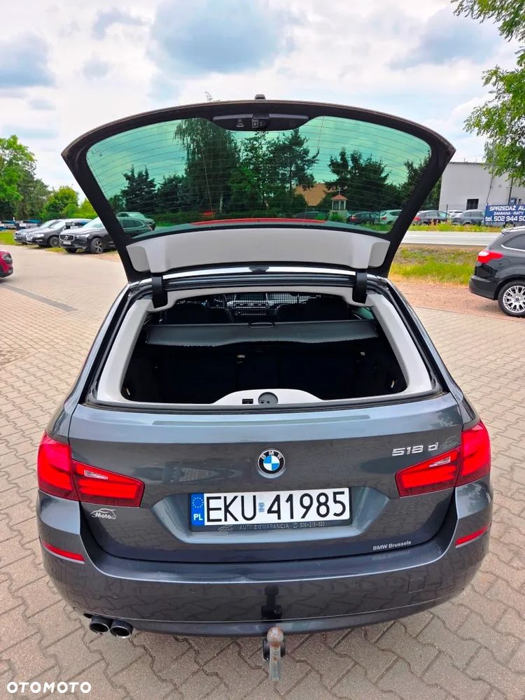 BMW Seria 5 518d Business Edition - 14