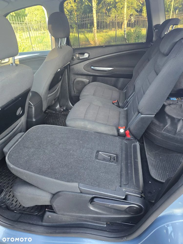 Ford S-Max 2.0 TDCi DPF Titanium - 13