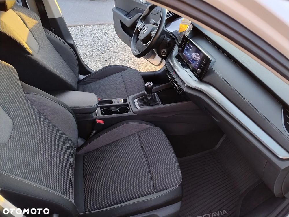 Skoda Octavia 1.5 TSI ACT Business - 18