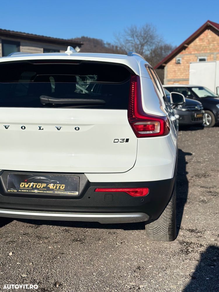 Volvo XC 40 D3 AWD Momentum - 36