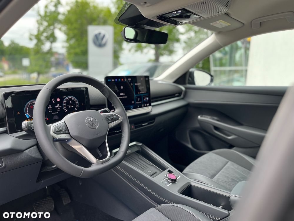 Volkswagen T-Roc 1.5 eTSI OPF DSG Style - 18