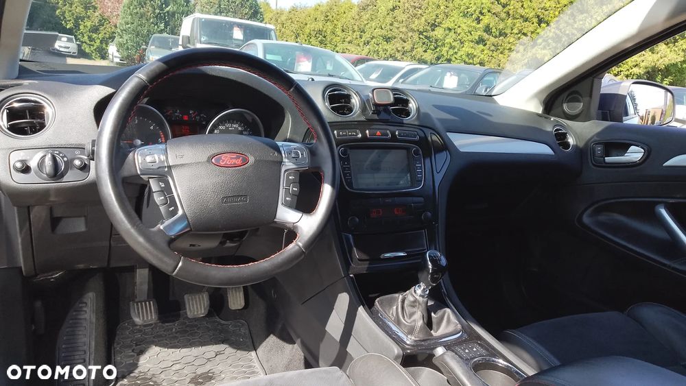 Ford Mondeo 1.8 TDCi Titanium X - 9