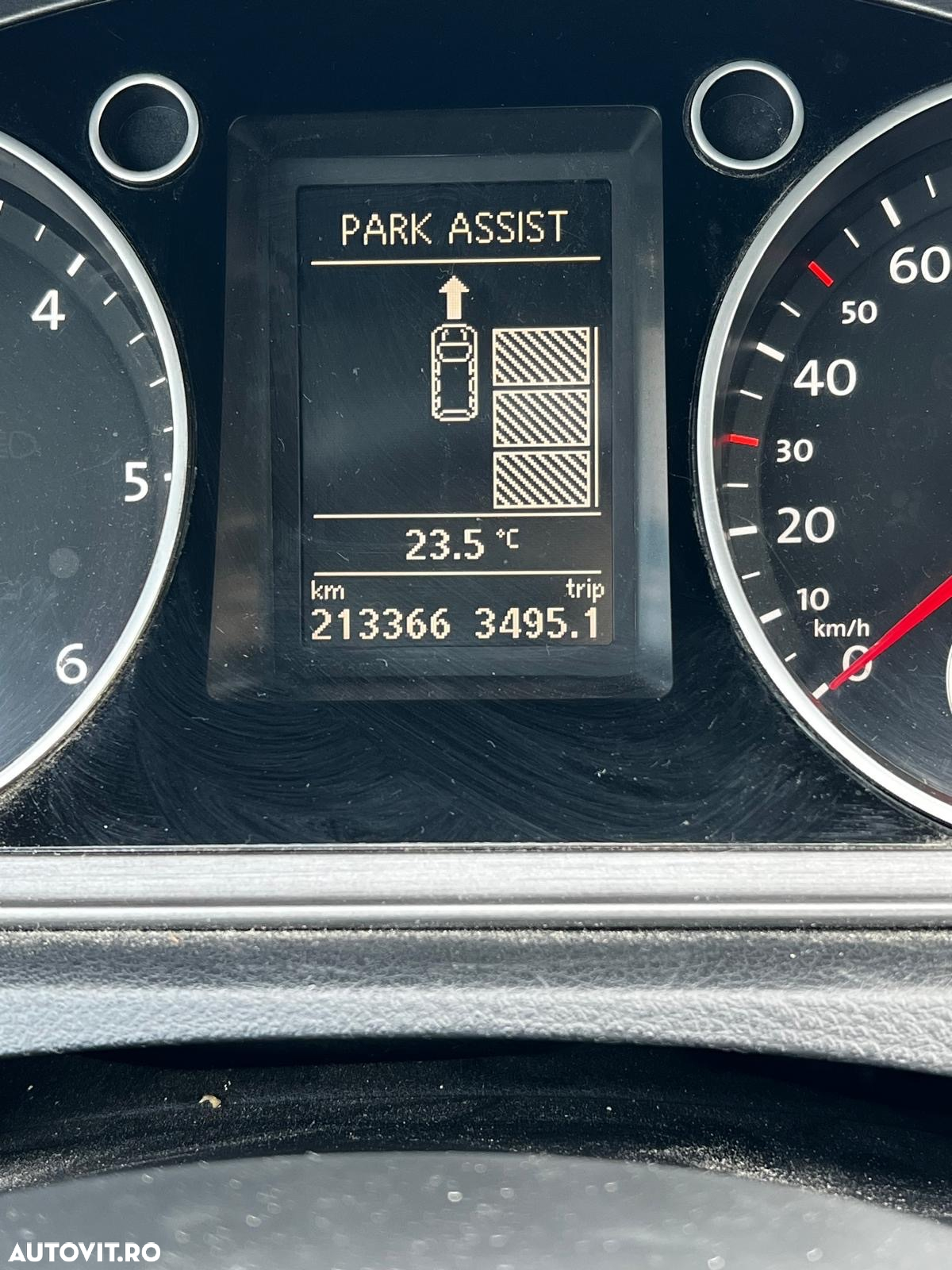 Volkswagen Passat Variant 2.0 TDI DSG BlueMotion Technology Highline - 14