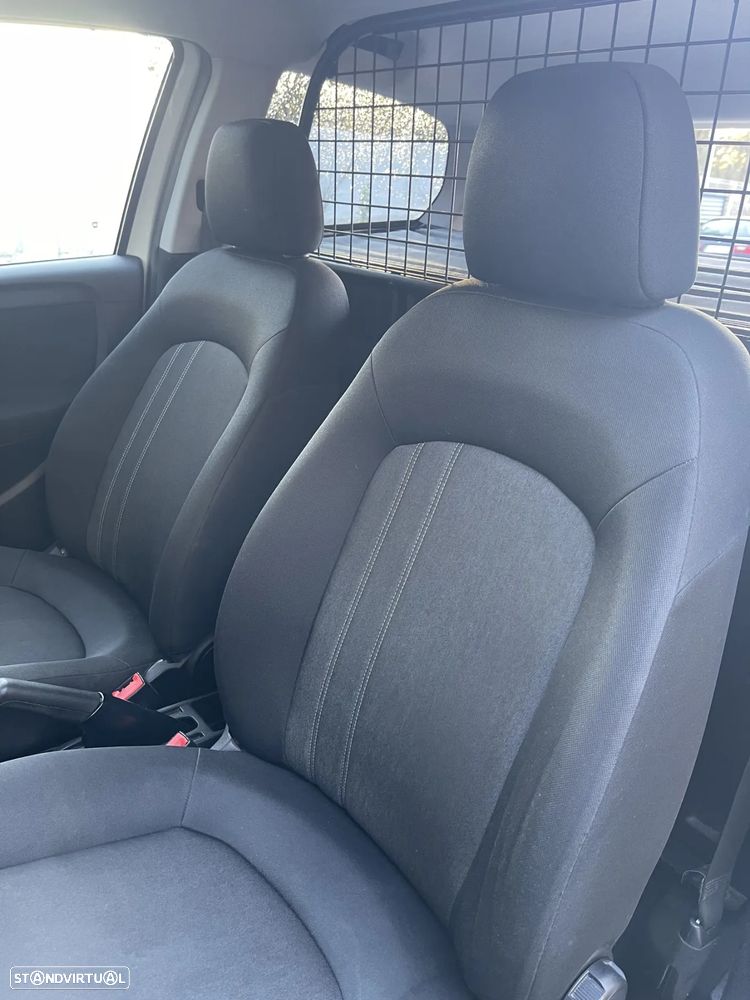 Fiat GRANDE PUNTO 1.3 JTD C/ AC - 9