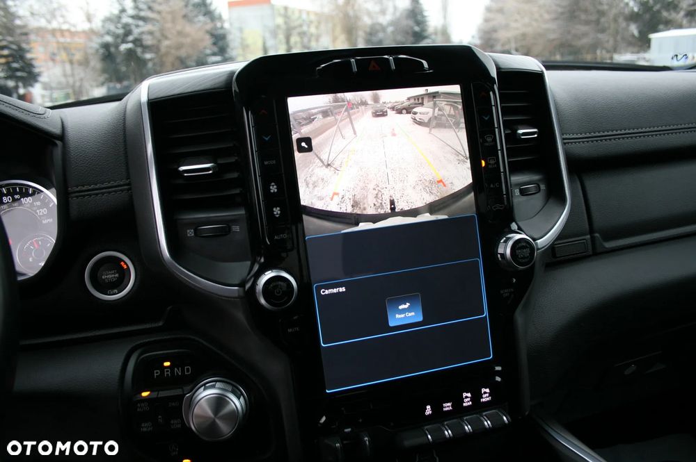 RAM 1500 5.7 Quad Cab Laramie - 25