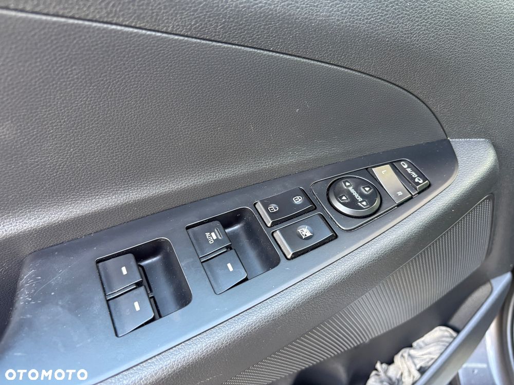 Hyundai Tucson 2.0 CRDI BlueDrive Comfort 2WD - 15