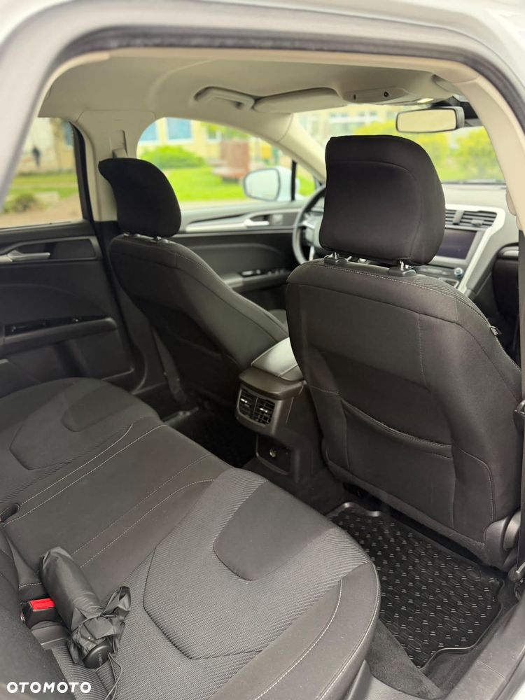 Ford Mondeo - 11