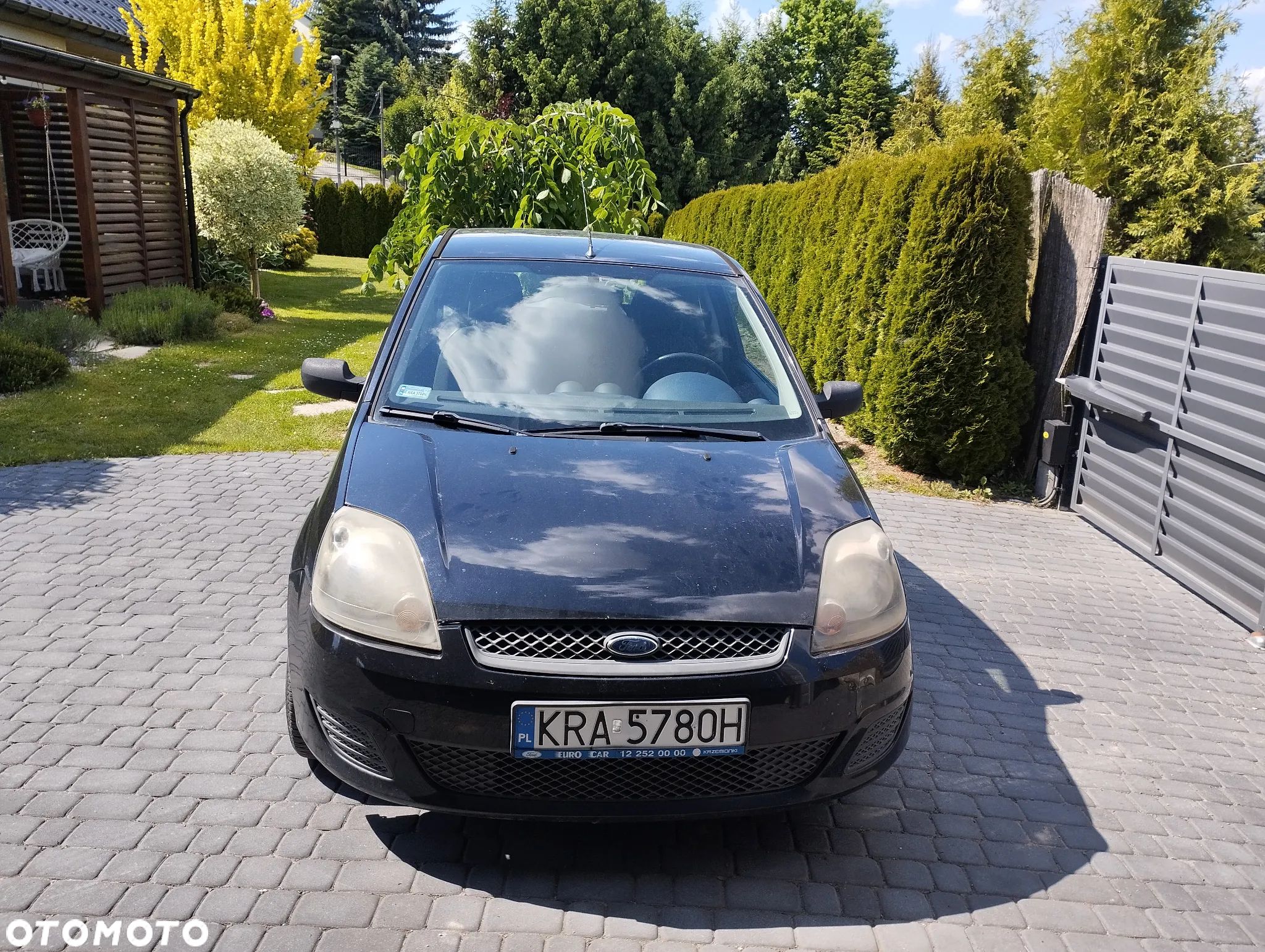 Ford Fiesta 1.3 Ambiente - 1