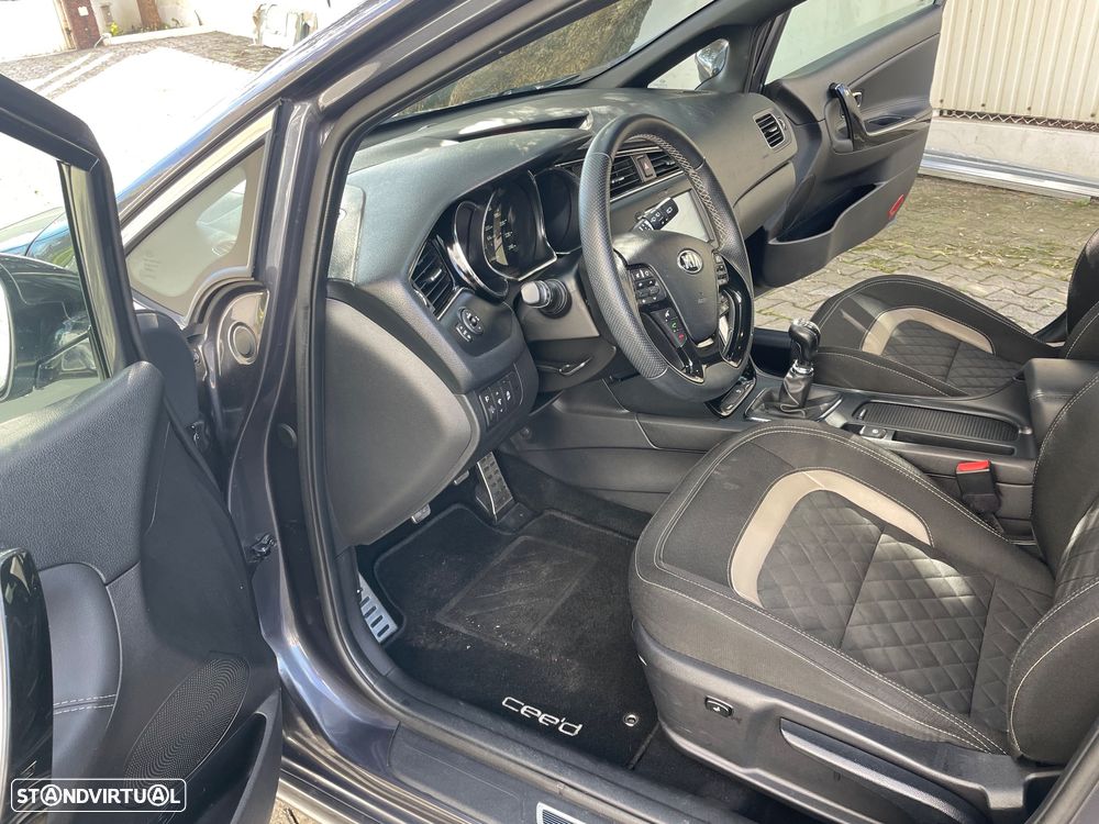 Kia Ceed 1.0 T-GDI GT Line - 25