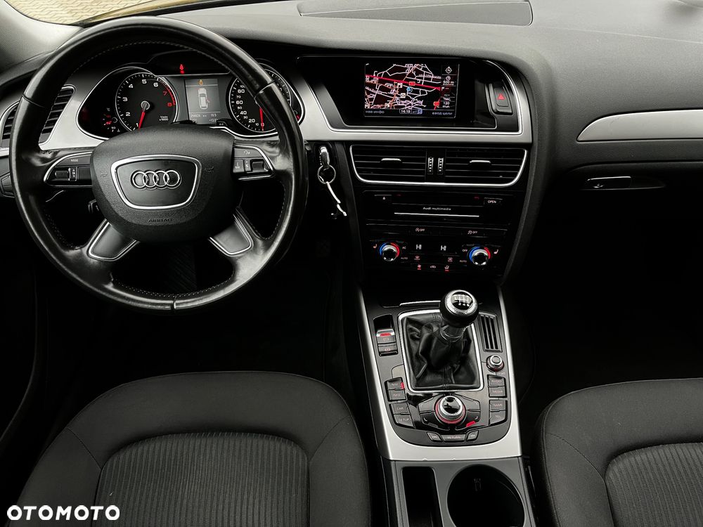 Audi A4 - 12
