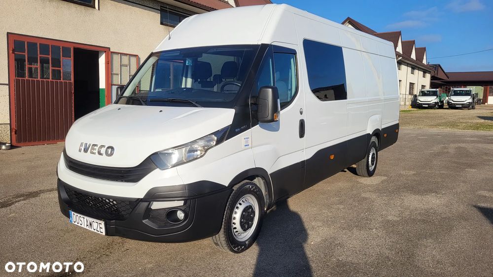 Iveco Daily 35S180 / doka / auto brygadowe / 6 osobowe / - 8