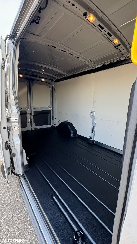 Ford TRANSIT - 22