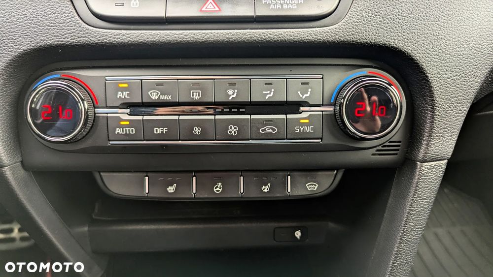 Kia ProCeed - 28