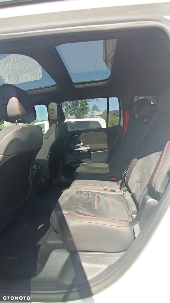 Mercedes-Benz GLB AMG 35 mHEV 4-Matic 8G-DCT - 21