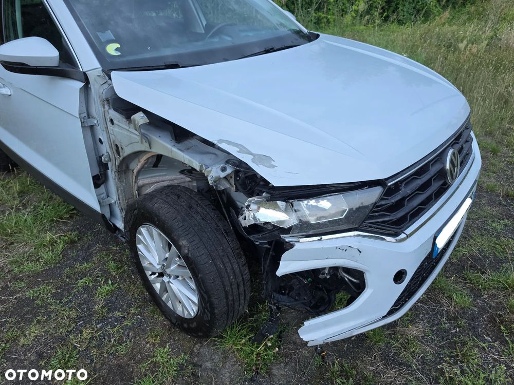 Volkswagen T-Roc - 14