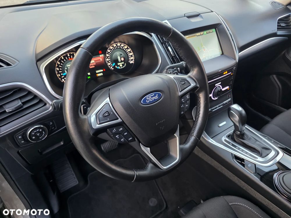 Ford S-Max 2.0 TDCi Titanium PowerShift - 19