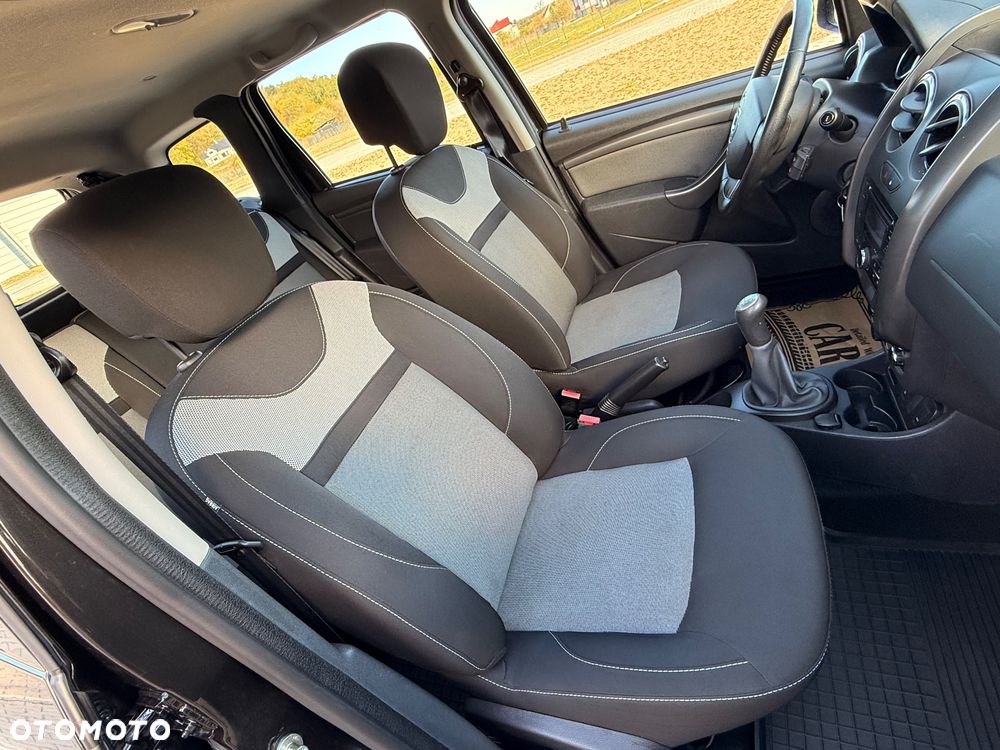 Dacia Duster 1.6 SCe Techroad - 23