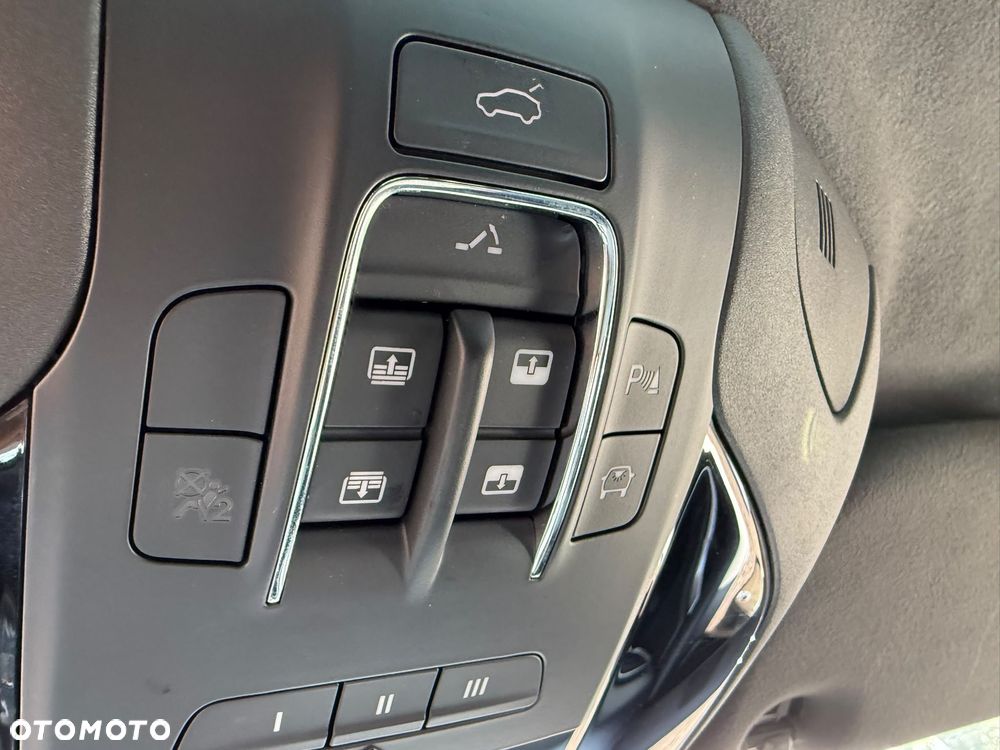 Maserati Levante S Q4 - 23