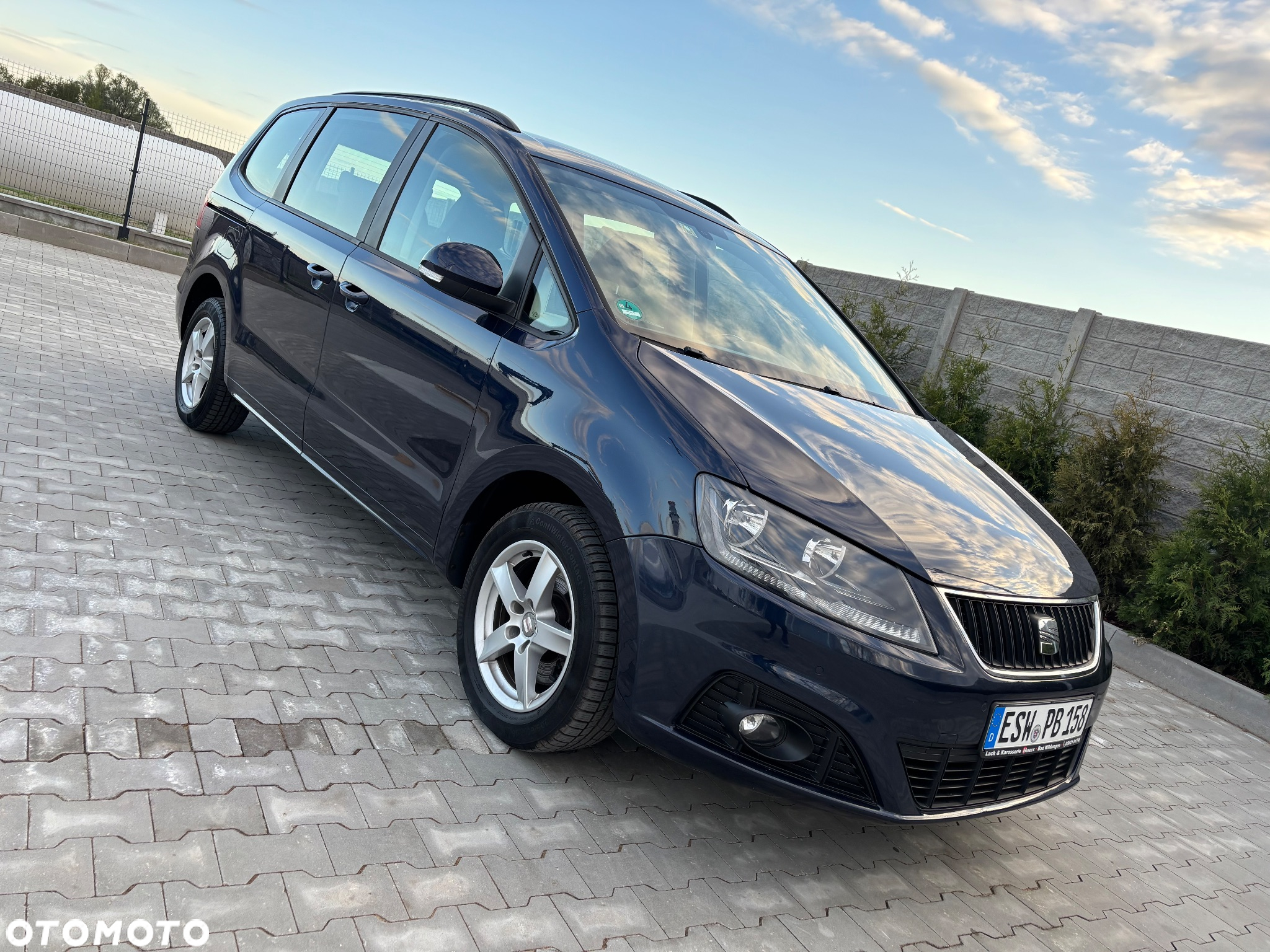 Seat Alhambra 2.0 TDI Ecomotive Reference - 2