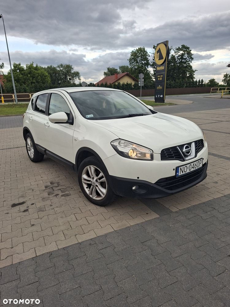 Nissan Qashqai - 2