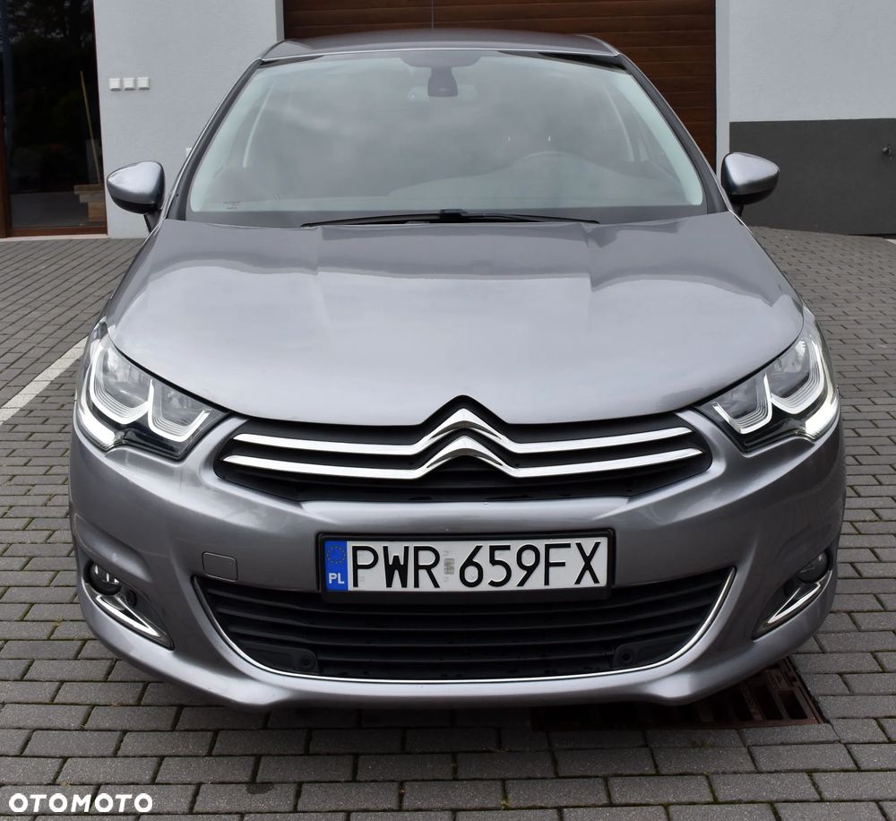 Citroen C4 2018 photo 2